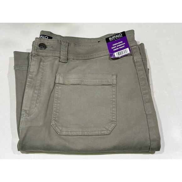 Buffalo David Bitton Ladies' High-Rise Soft Stretch Crop Pant, Tea Leaf, 14 (34) - Picture 5 of 7